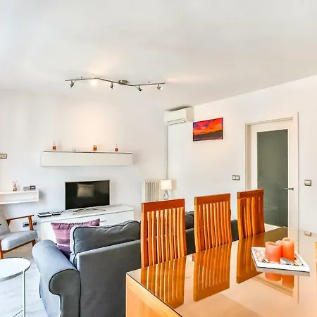 Apartment In Cuba Sitges